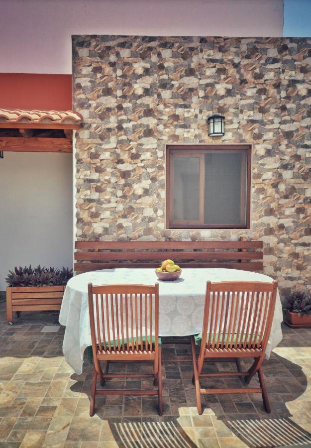 Casa En La Ladera - Real Vibe - Beach & Mountain San Nicolas Exterior photo